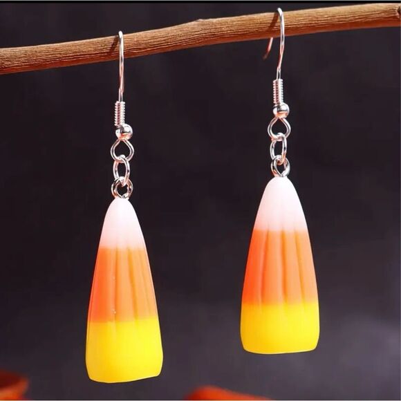 NWT Nostalgic White Orange Yellow Candy Corn Fall Dangle Earrings  - Picture 5 of 6